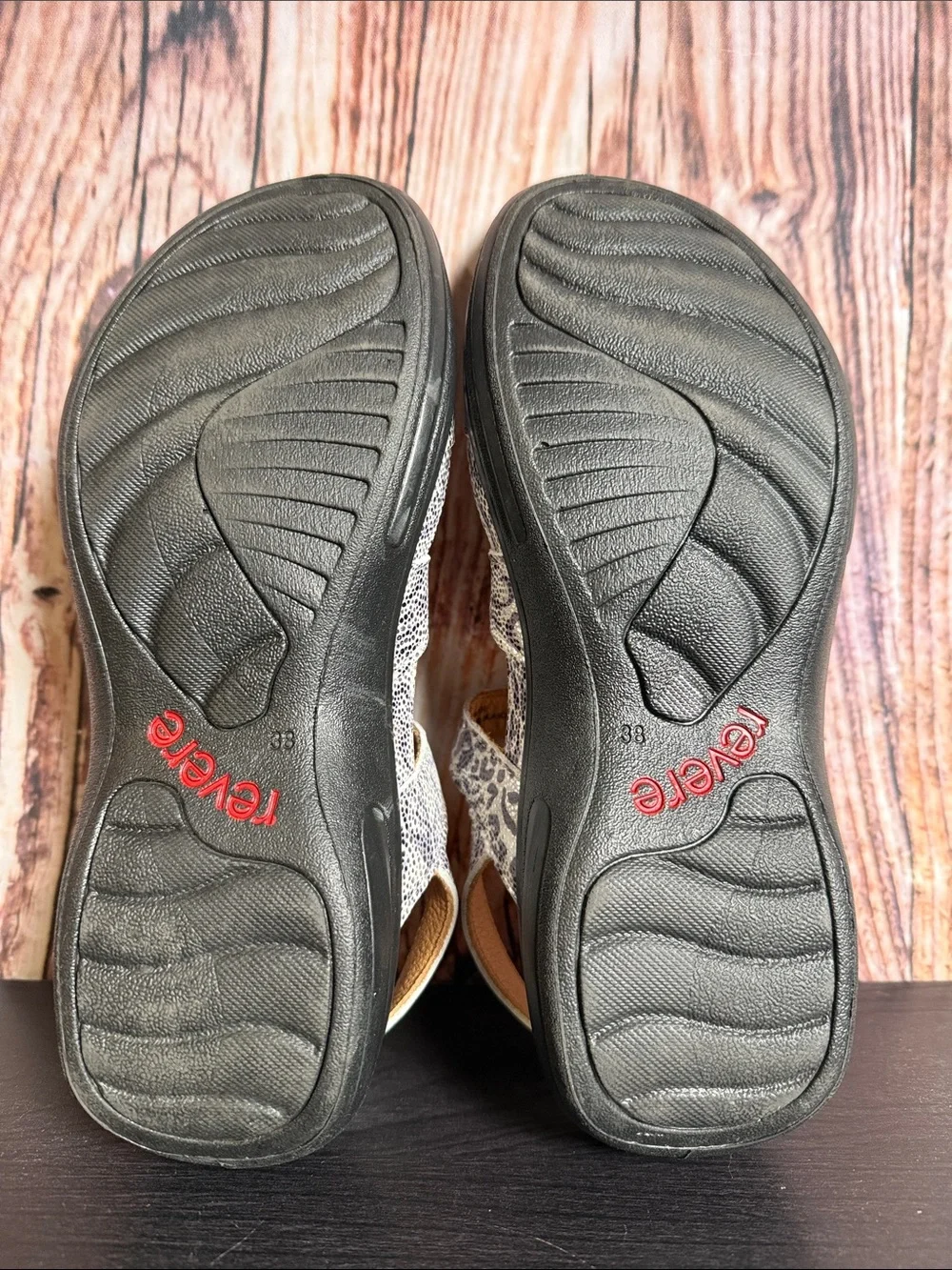 Revere Miami Silver Safari Sandals Womens Sz 7M